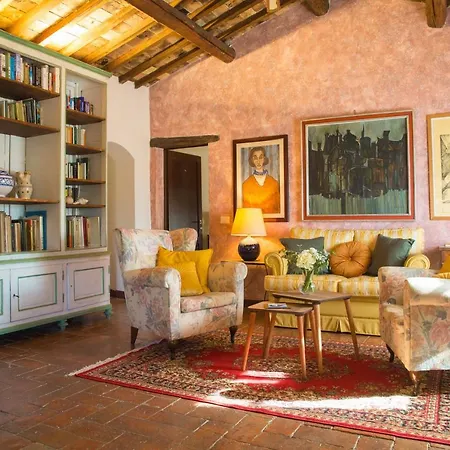 Giorgia 10 Pax Inn San Gimignano